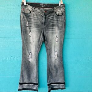 PEACE LOVE WORLD DISTRESSED FRAYED FLARE LEG STRETCH JEANS SIZE 16 SANDWASHED